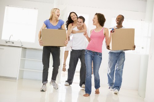 A local man and van service helping with residential moving in Dulwich