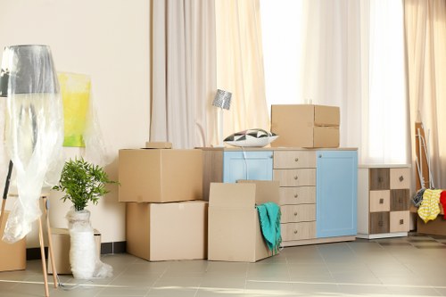Removal van serving homes and flats in Dulwich