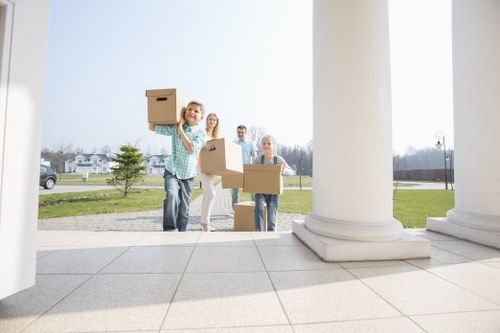 Van service for residential and commercial moves in Dulwich
