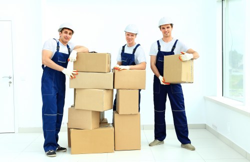 Movers Dulwich working safely with insured, trained staff during a move