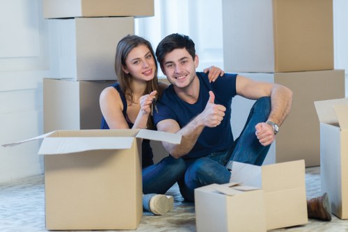 Local storage service details for moves and renovations in Dulwich